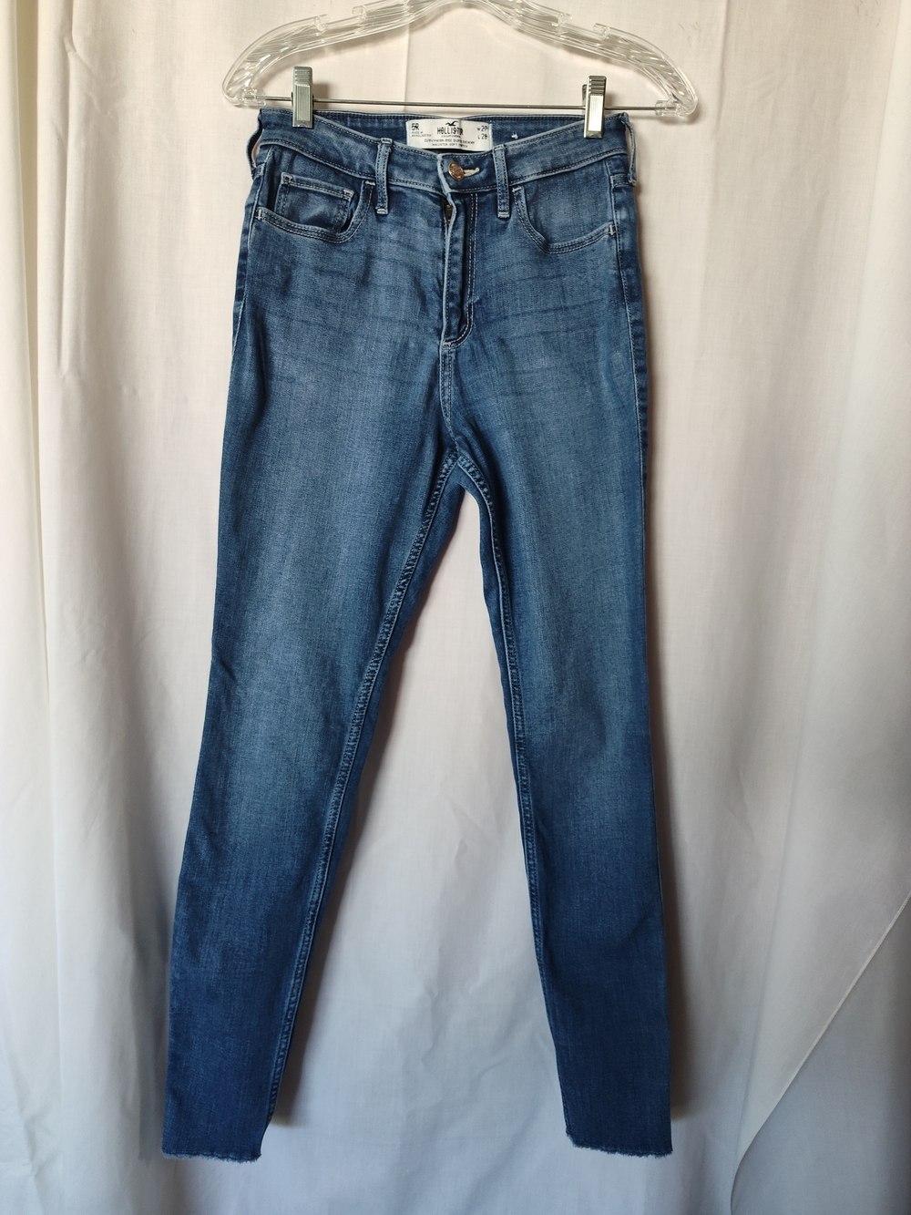 Hollister Classic Mid-Blue 5R (27x30) Women’s/Junior Super Skinny Jeans